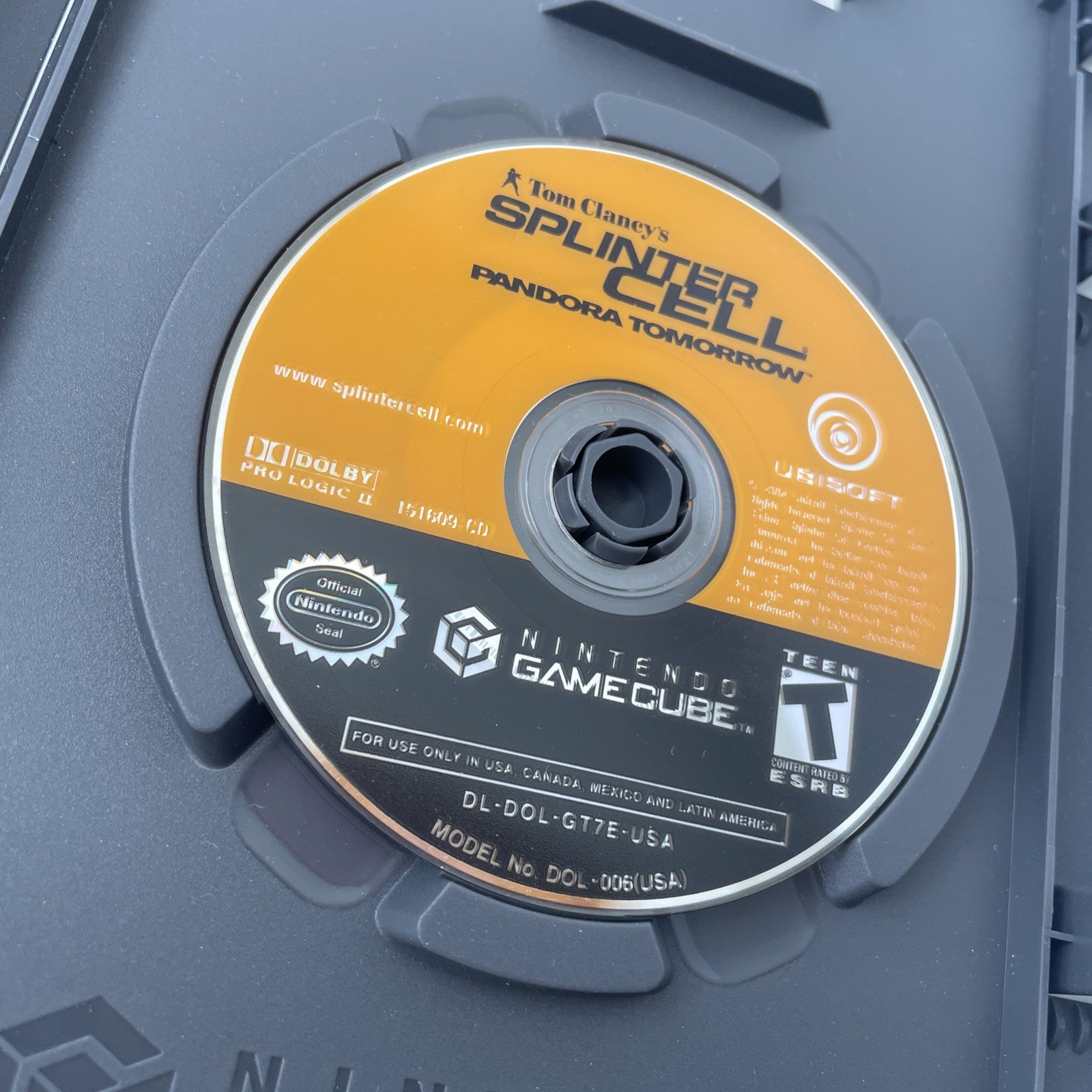 Tom Clancy's Splinter Cell: Pandora Tomorrow  Nintendo GameCube 2004 Complete