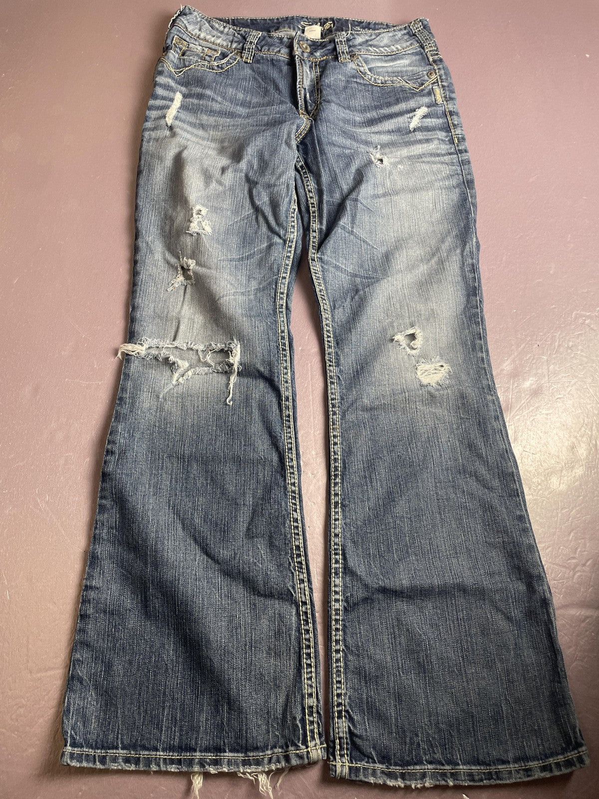 Silver Jeans Co Jeans Womens W30/L30 Blue Suki Surplus Flare Distressed Denim