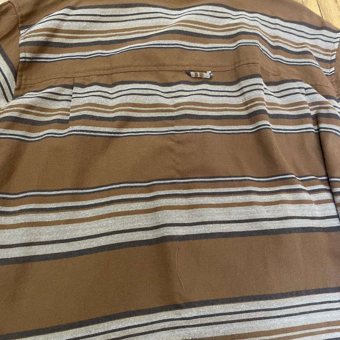 Hurley Shirt Mens 2XL Brown Tan Striped Long Sleeve Button Up Casual Skate Beach