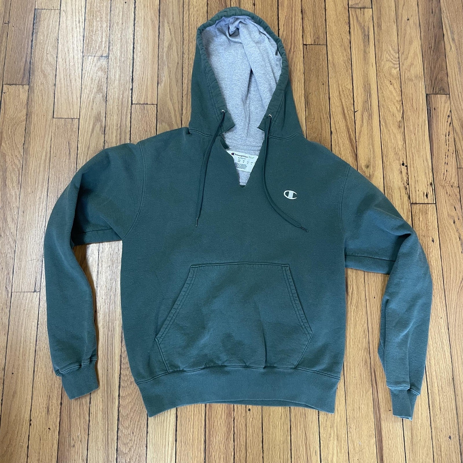 Champion Eco Hoodie Mens Small Pullover Sweatshirt Kangaroo Pocket Athletic