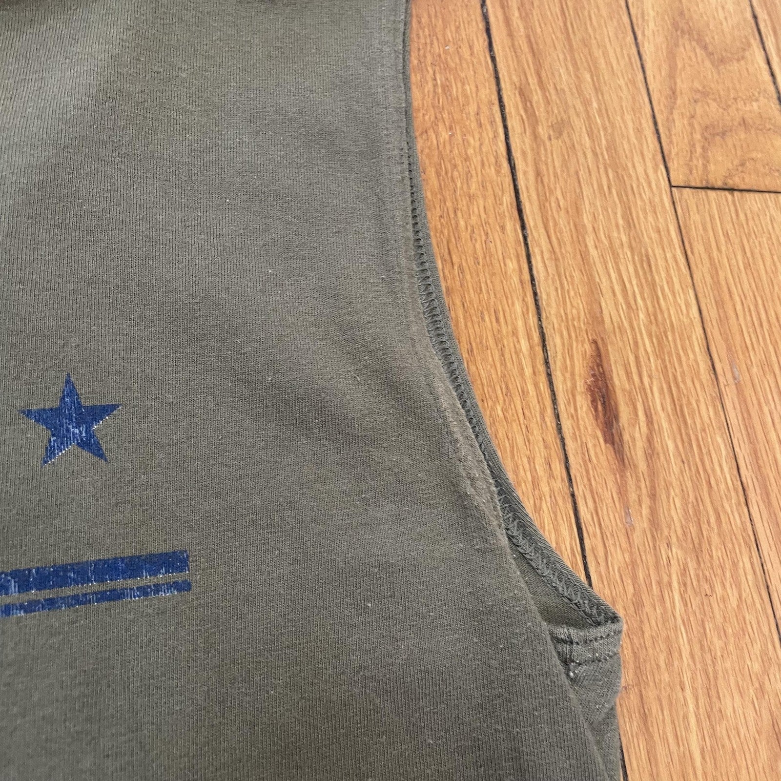 USA Shirt Mens Medium Olive Green Military Sleeveless Muscle Tank Tee Patriotic