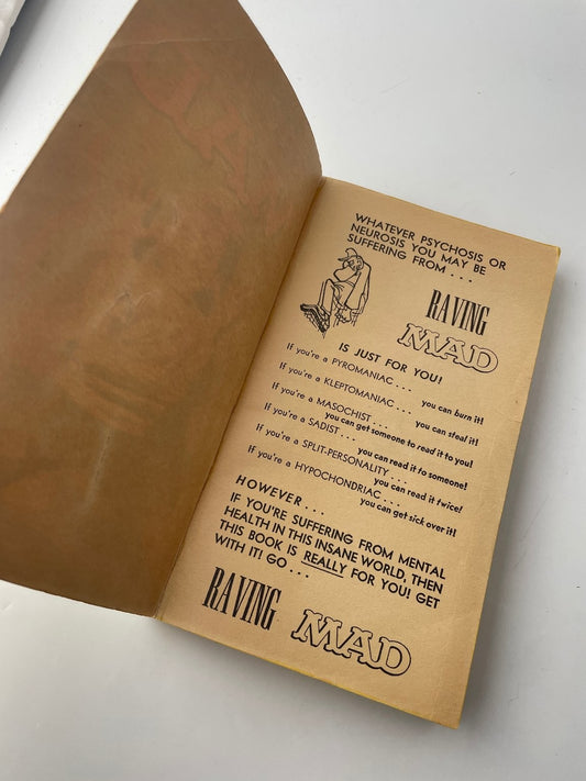 Raving Mad William M. Gaines 1966 Sixth Printing Humor Signet Book