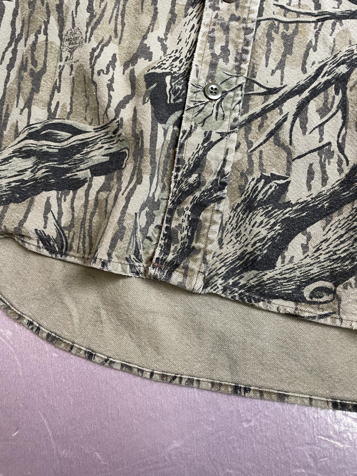 Vintage Mossy Oak Shirt Mens Medium Camou TREESTAND BARK Made USA 90s