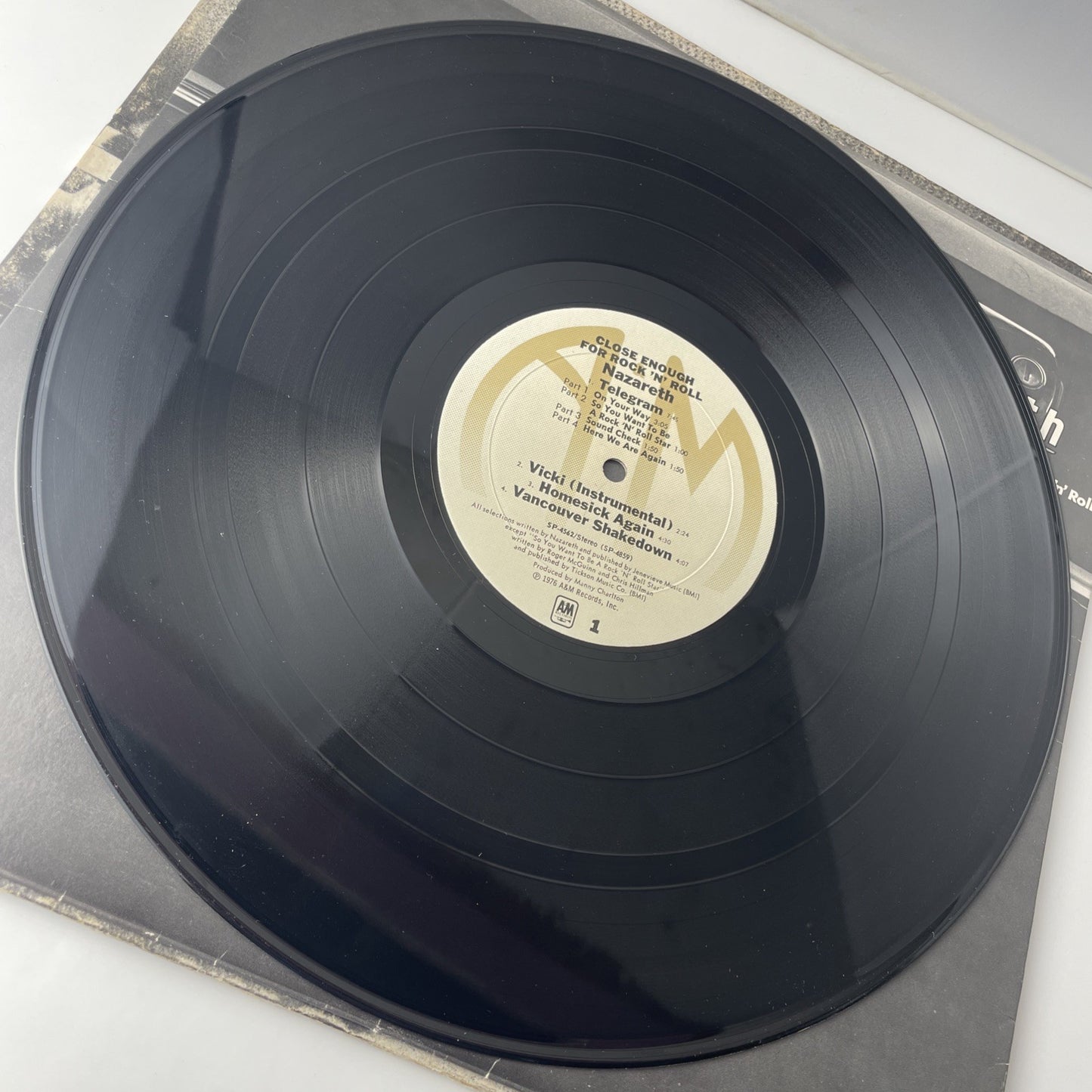 Nazareth – Close Enough For Rock 'N' Roll  A&M Records SP-4562 1976 Vinyl VG/VG