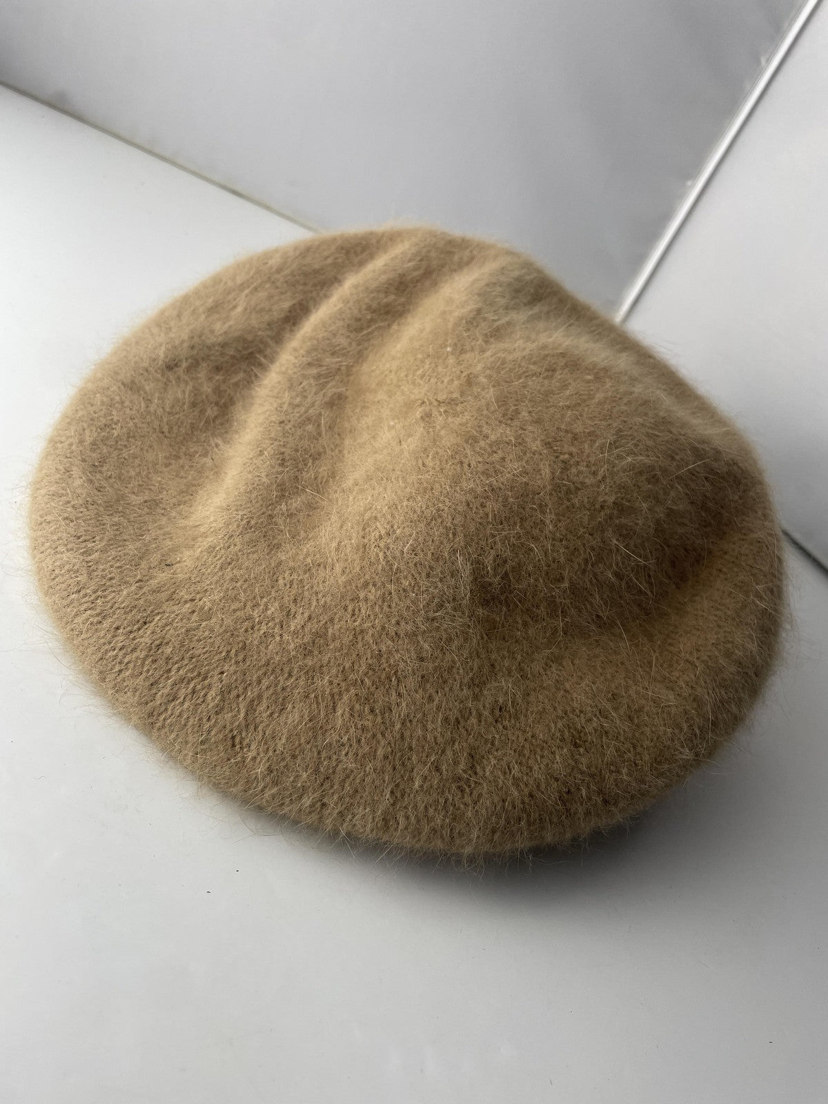Kangol Hat Beret Fitted Tan Angora Blend Fuzzy David Young Womens Kangaroo Logo