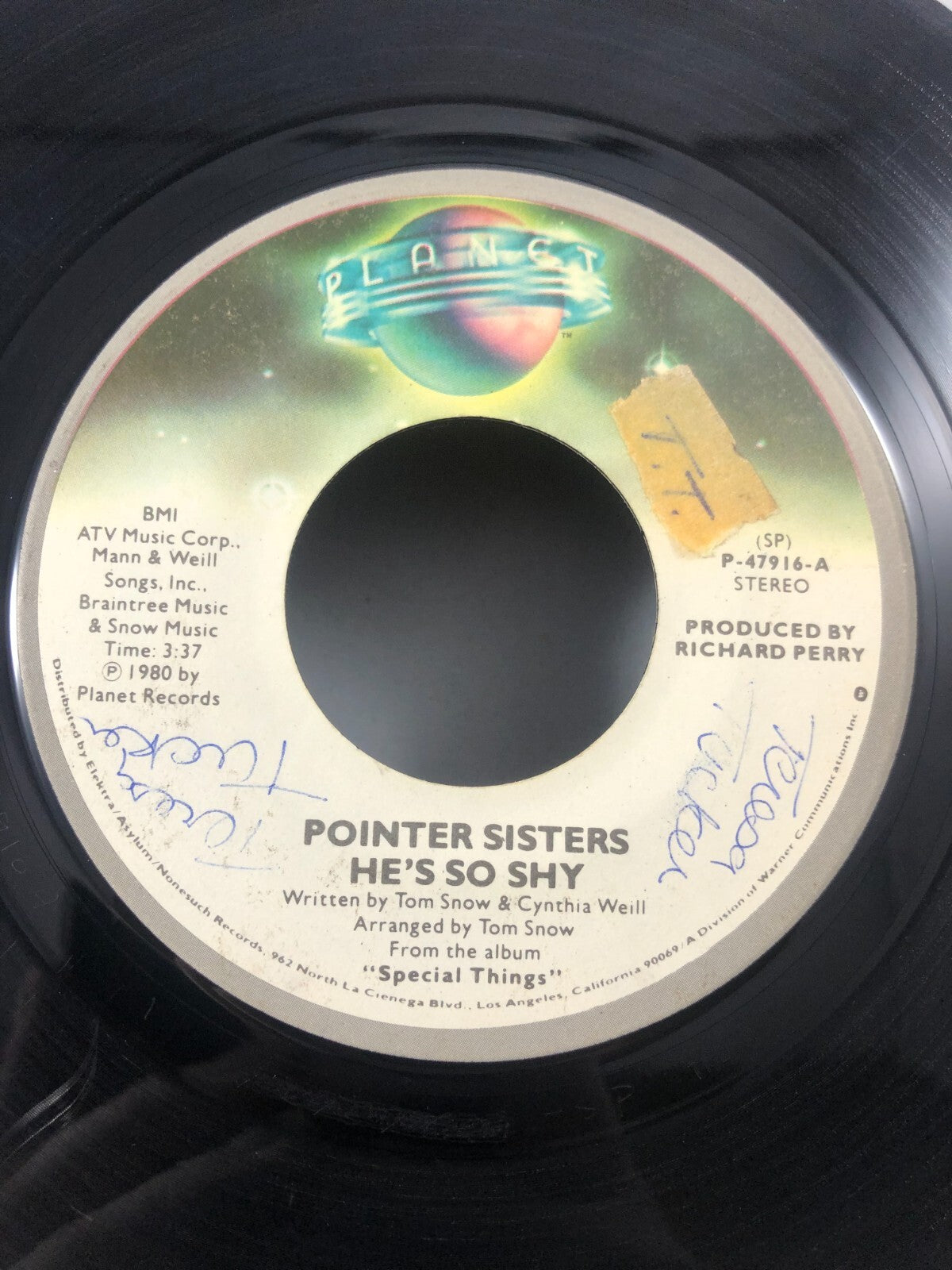 Pointer Sisters – He's So Shy / Movin' On - 1980 Planet 45 RPM Record - VG