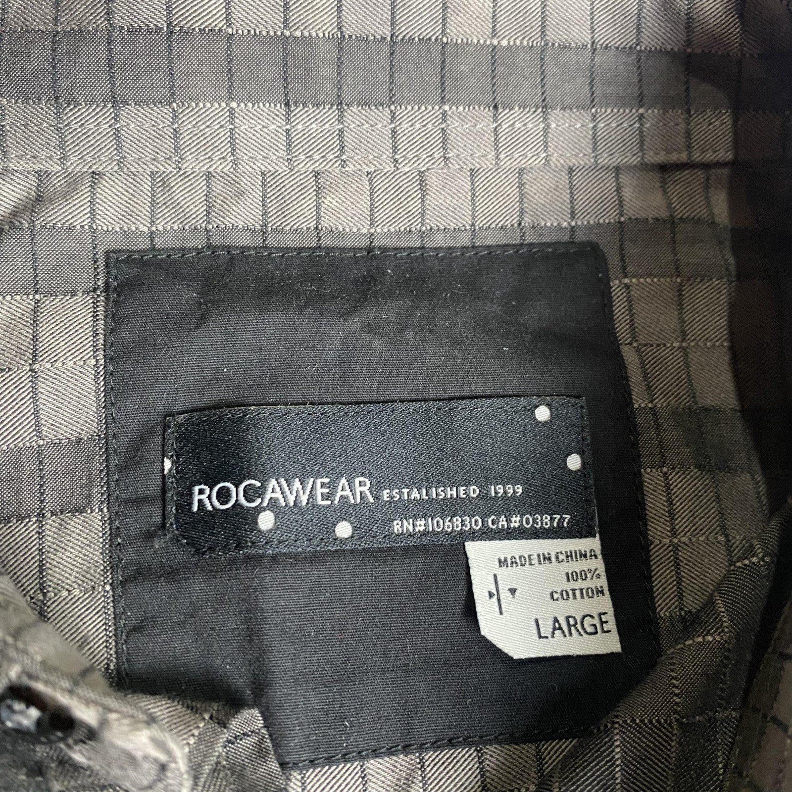 Rocawear Shirt Mens Large Gray Black Plaid Button Down Long Sleeve Casual Retro