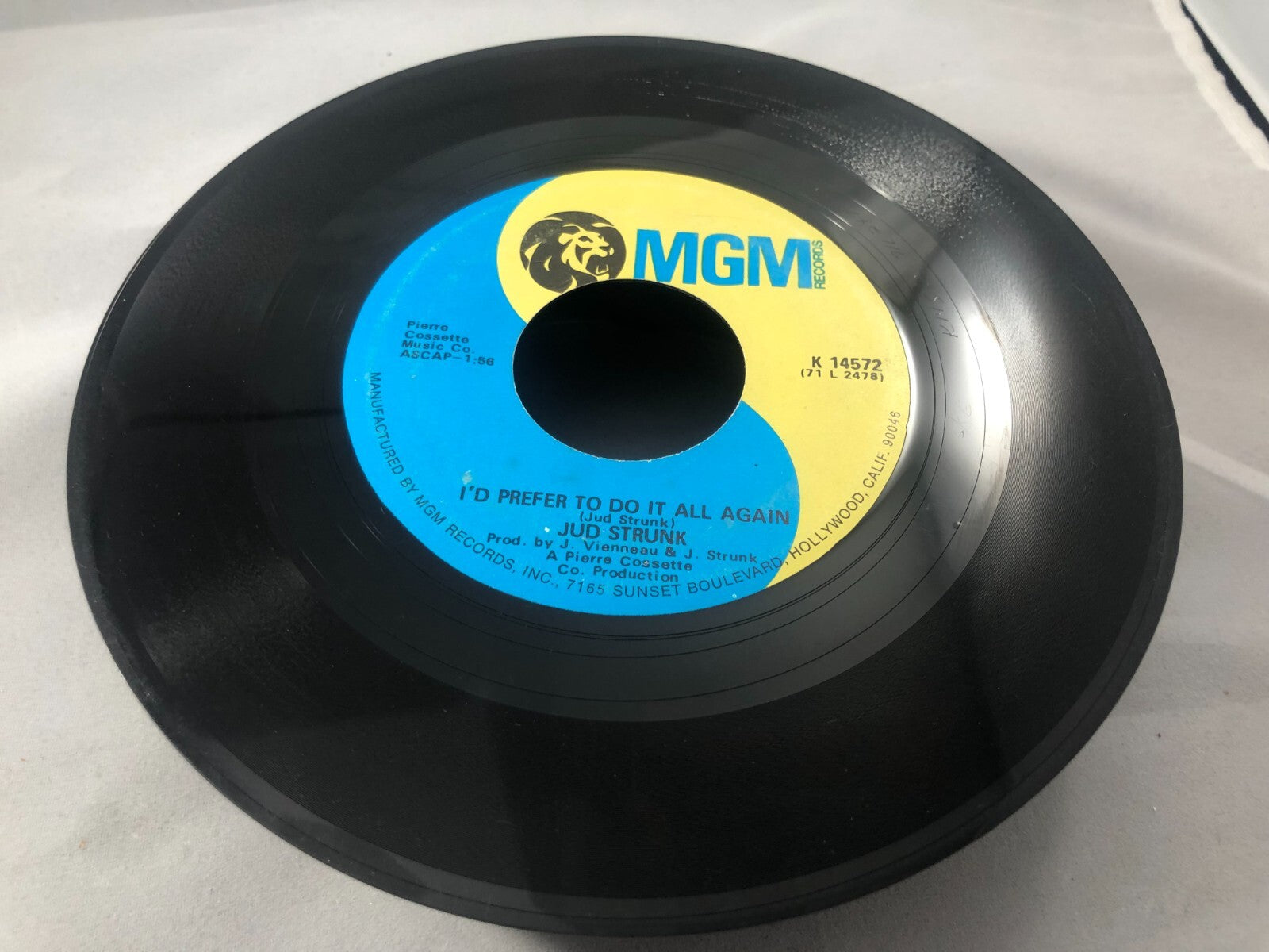 Jud Strunk Next Door Neighbor's Kid /I'd Prefer to do it all Again 7" 45 MGM VG