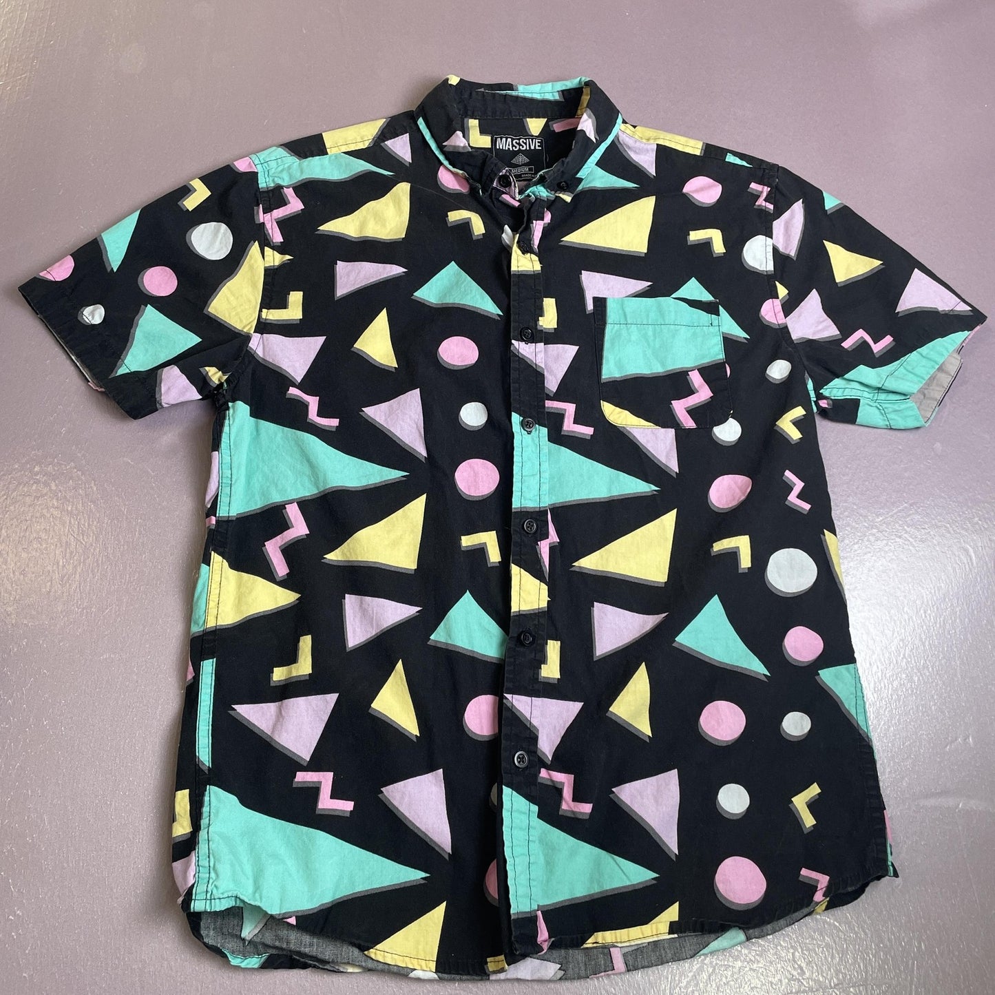 Massive Shirt Mens Medium Black Pastel Geometric Short Sleeve Casual Button Up