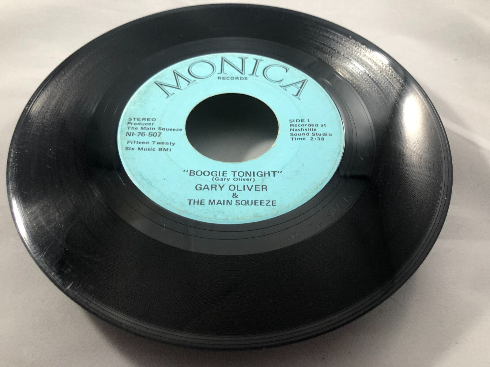 Rare R&B 45 - Gary Oliver & Main Squeeze - Boogie Tonight - Monica Records G+