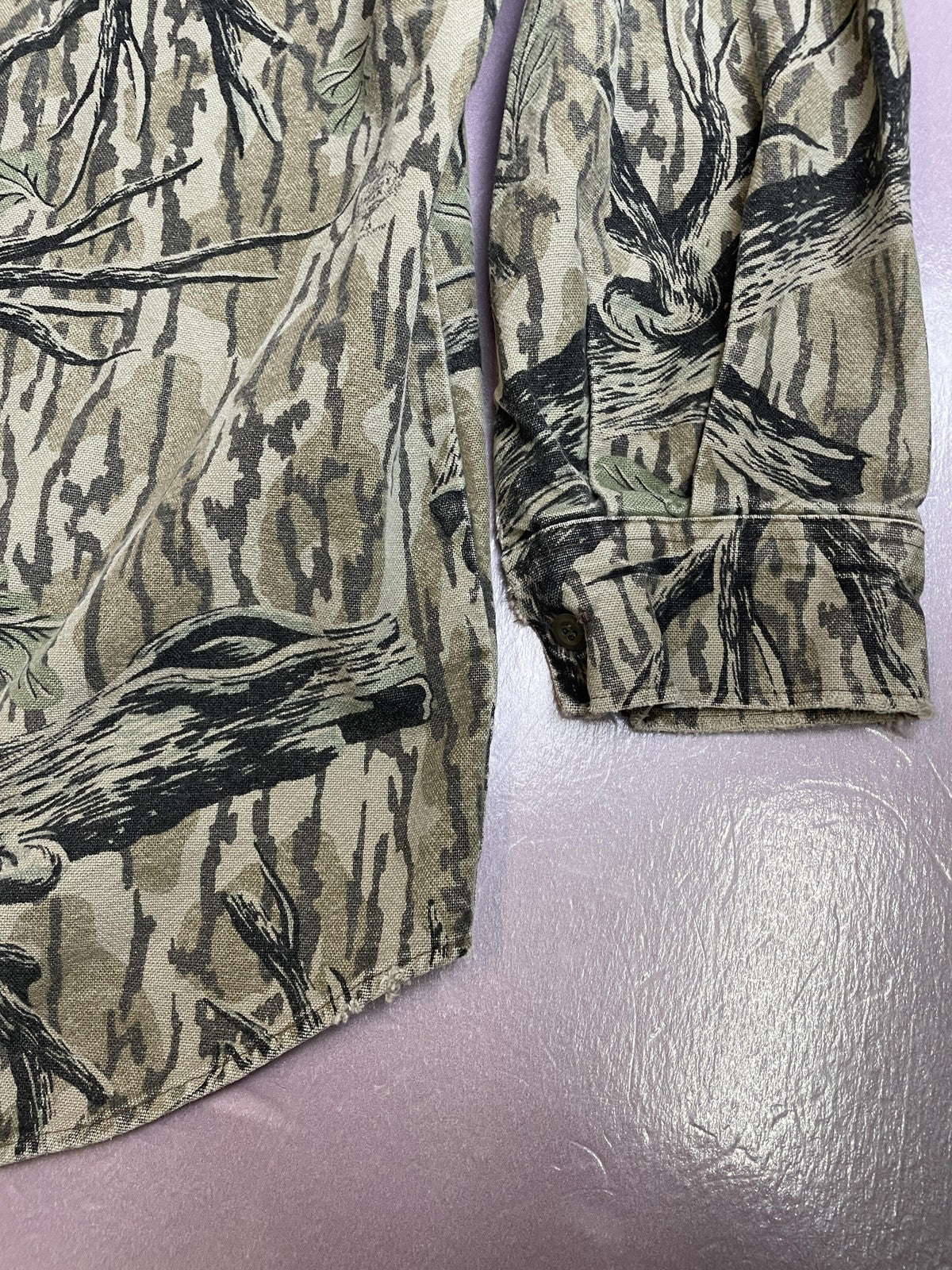 Vintage Mossy Oak Shirt Mens Medium Camou TREESTAND BARK Made USA 90s