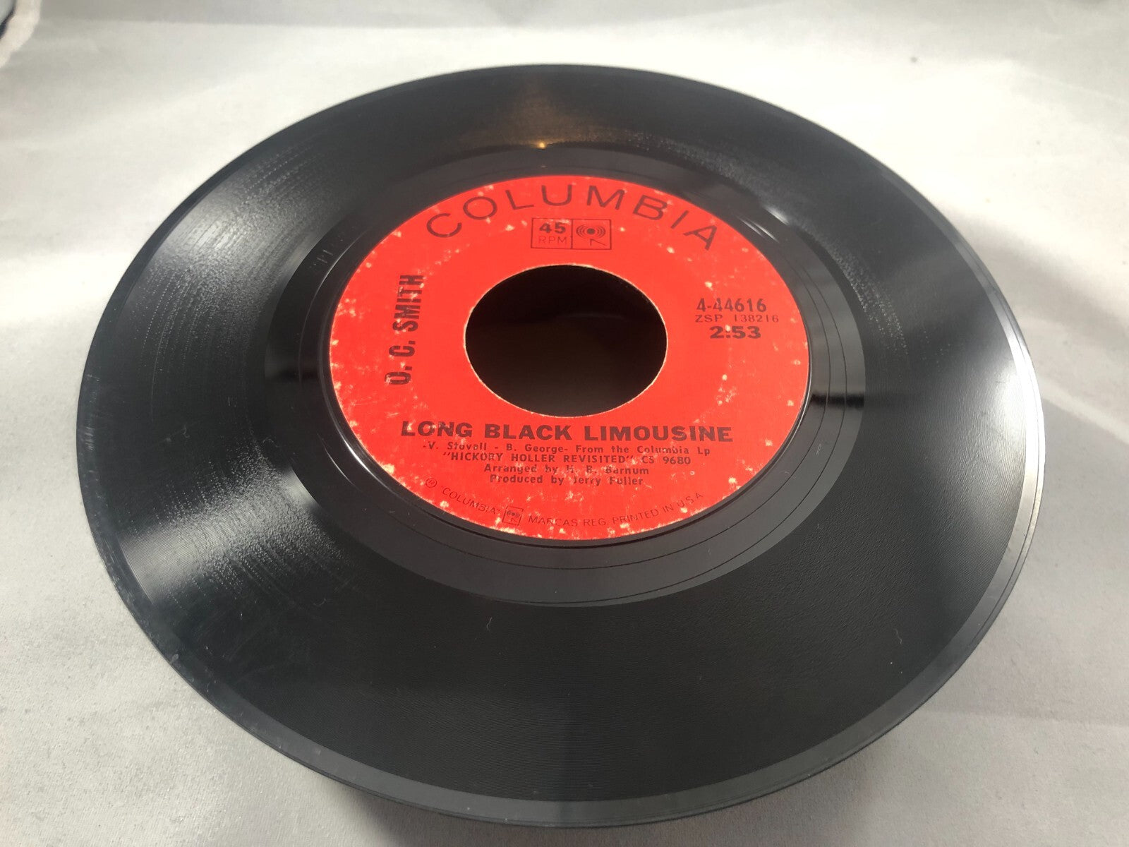 O.C. SMITH 45RPM LONG BLACK LIMOUSINE/LITTLE GREEN APPLES COLUMBIA RECORDS VG