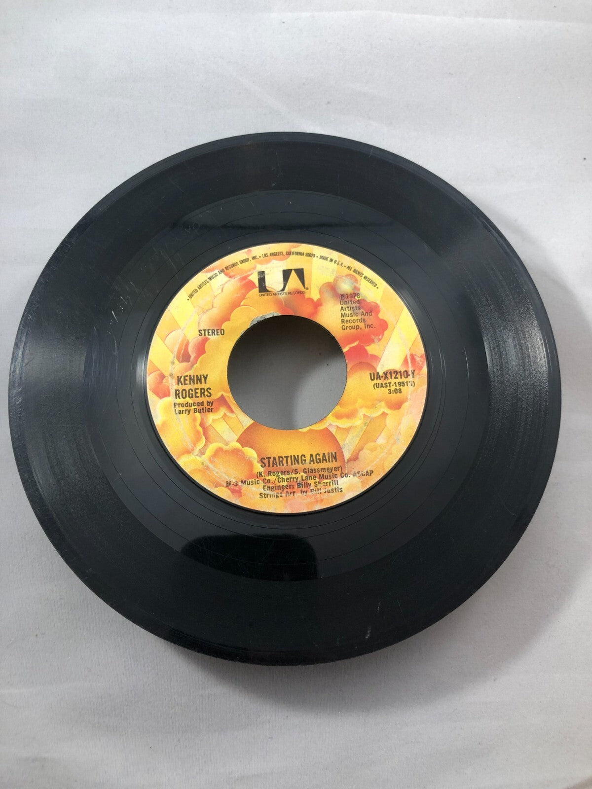 Kenny Rogers: "Love Or Something Like It" / "Starting Again" [7" 45 rpm]
