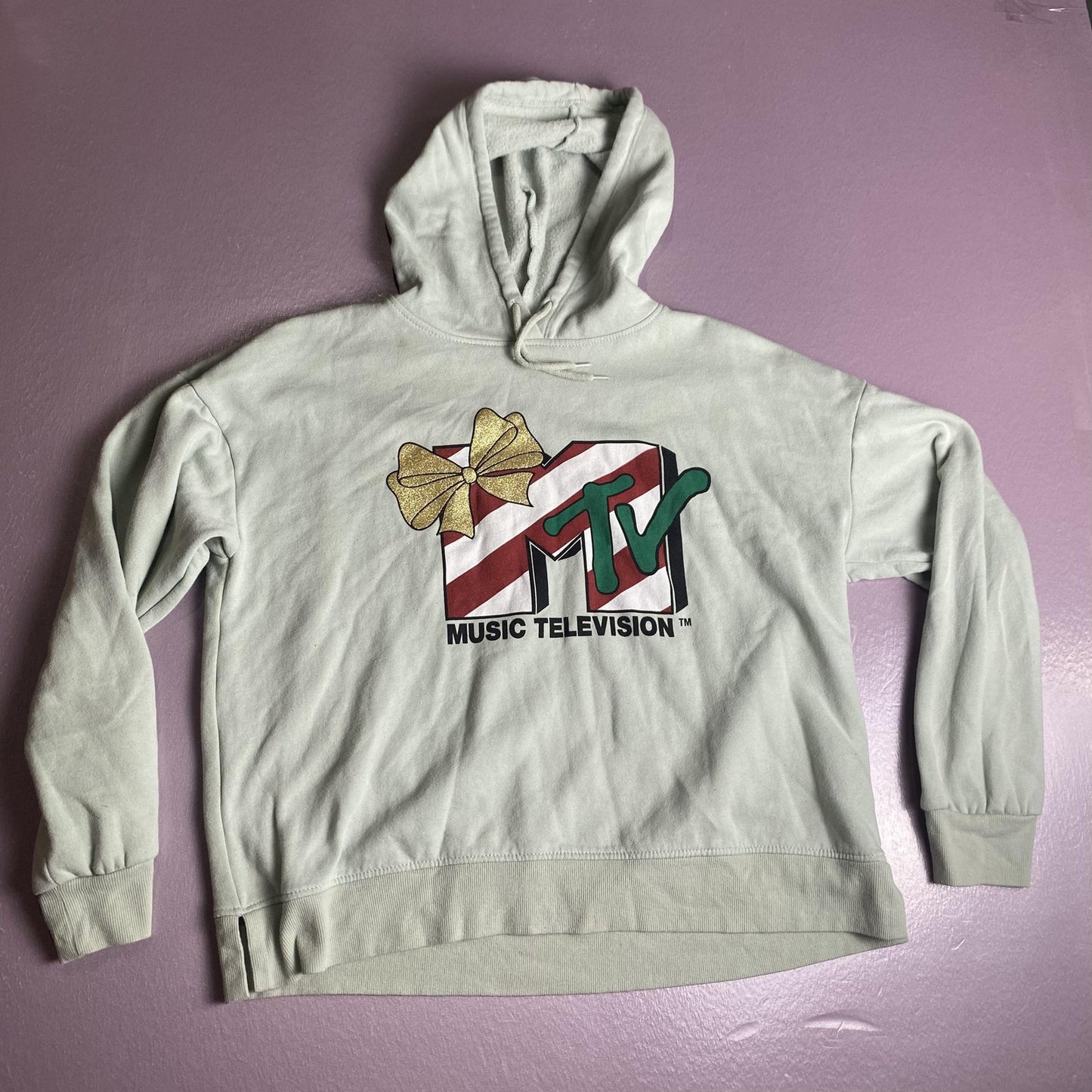 MTV Hoodie Mens Large Gray Holiday Music Television Candy Cane Bow Pullover 2021