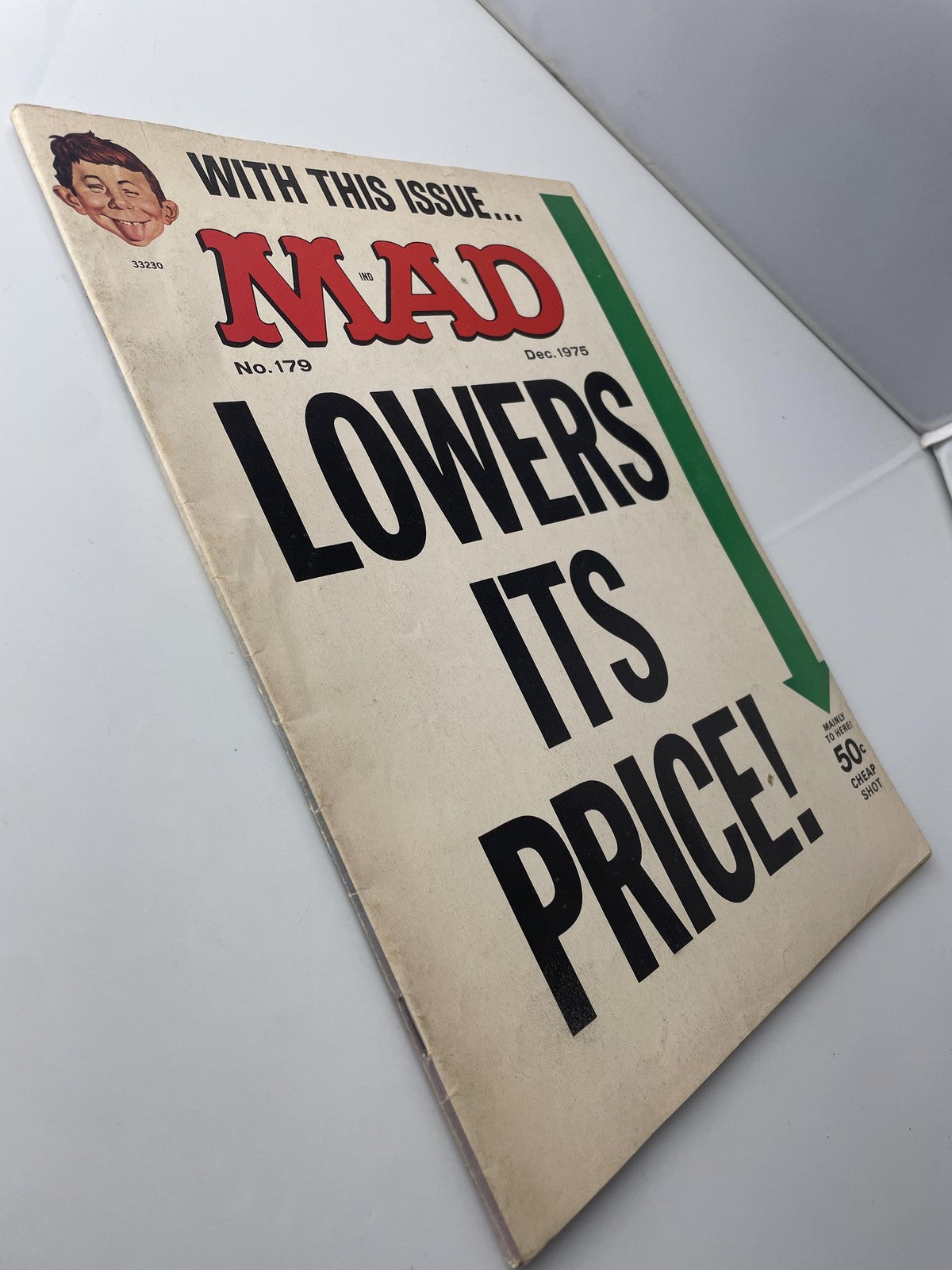 Vintage 1975 MAD Magazine No 179 Alfred E Neuman Humor Comic Satire December 50c