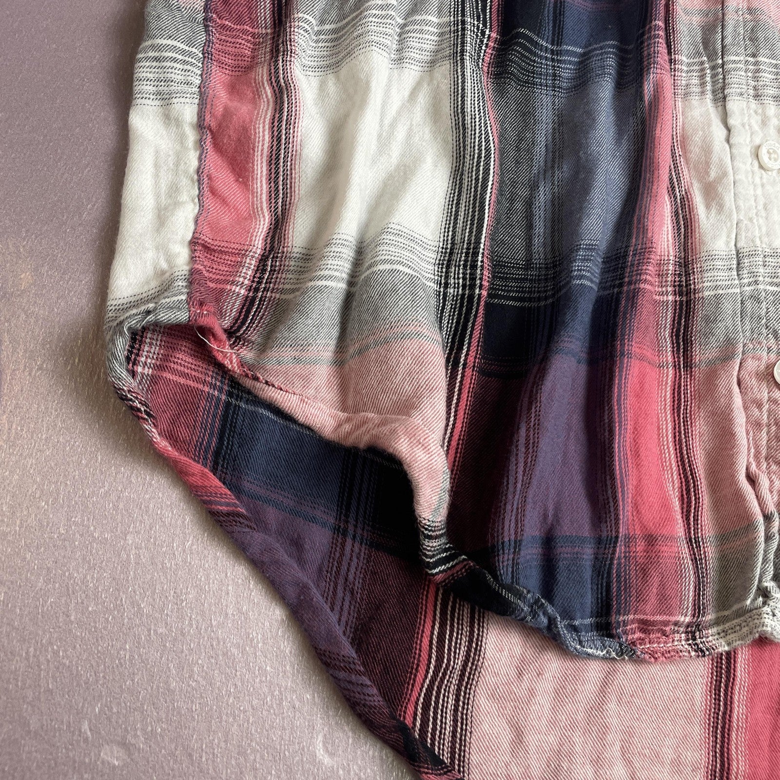 Mudd Shirt Womens Medium Pink Blue Plaid Button Down Long Sleeve Collared Casual