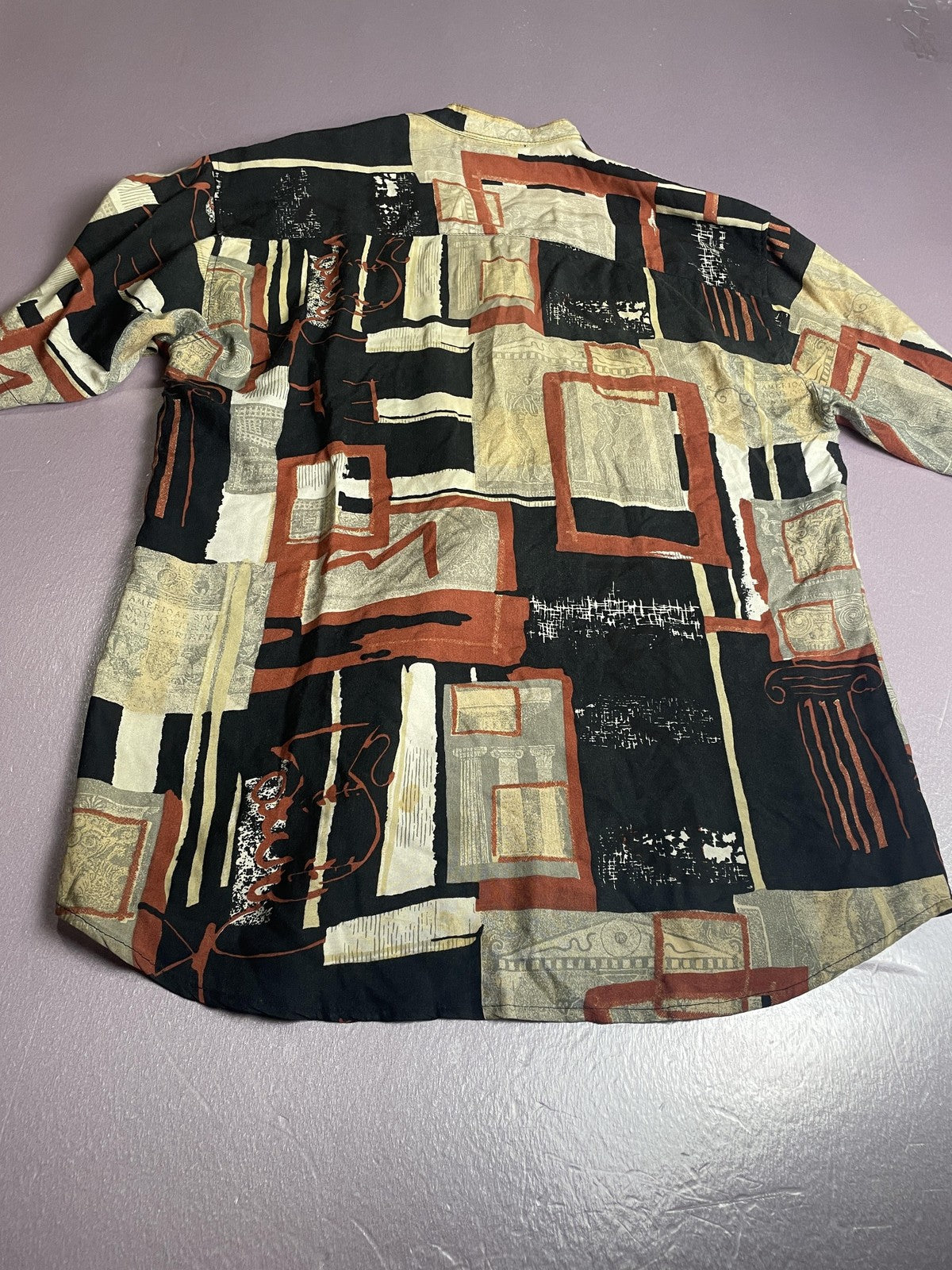 XSTATX Shirt Mens Large Black Tan Abstract Rayon Button Up Short Sleeve Camp