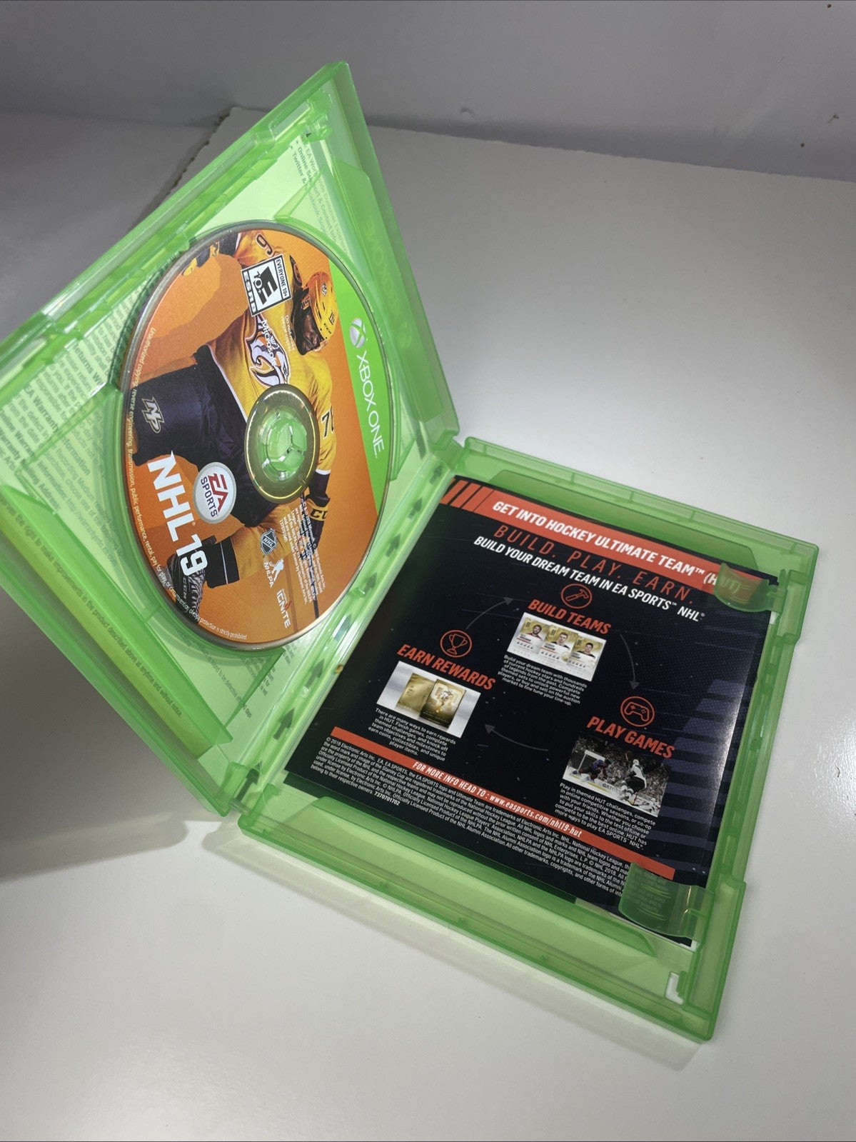 NHL 19 - Standard Edition (Microsoft Xbox One, 2018) 2019 Hockey Game VG