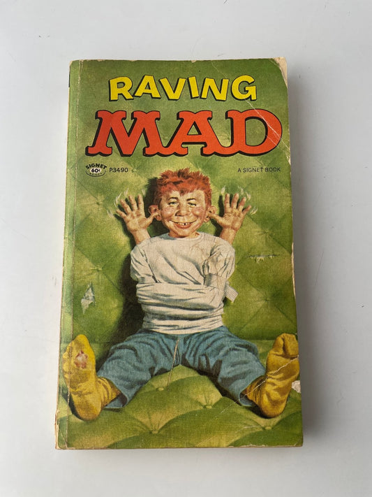 Raving Mad William M. Gaines 1966 Sixth Printing Humor Signet Book