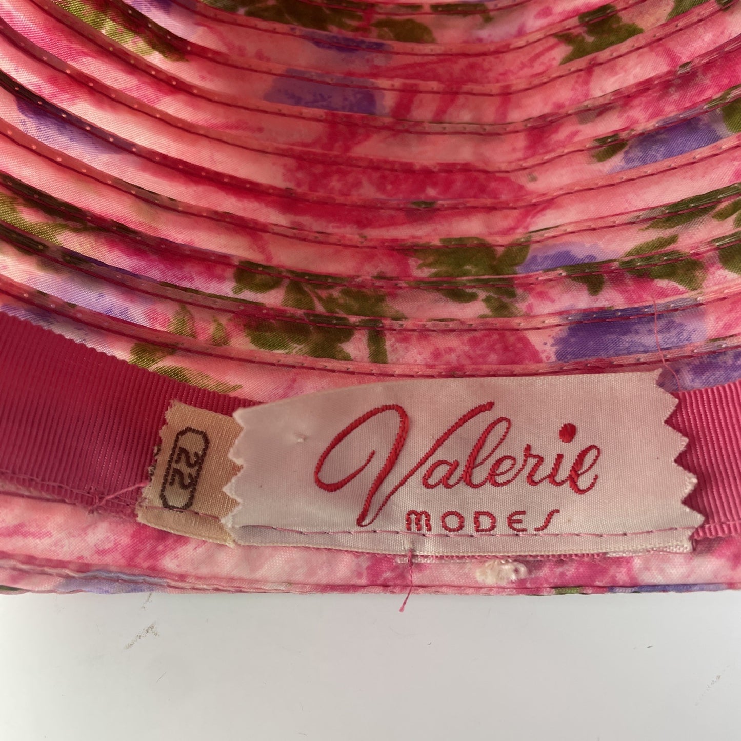 True Vtg Valerie Modes 22 UNION LABEL Pink Floral Woven Bucket Hat MOD MCM
