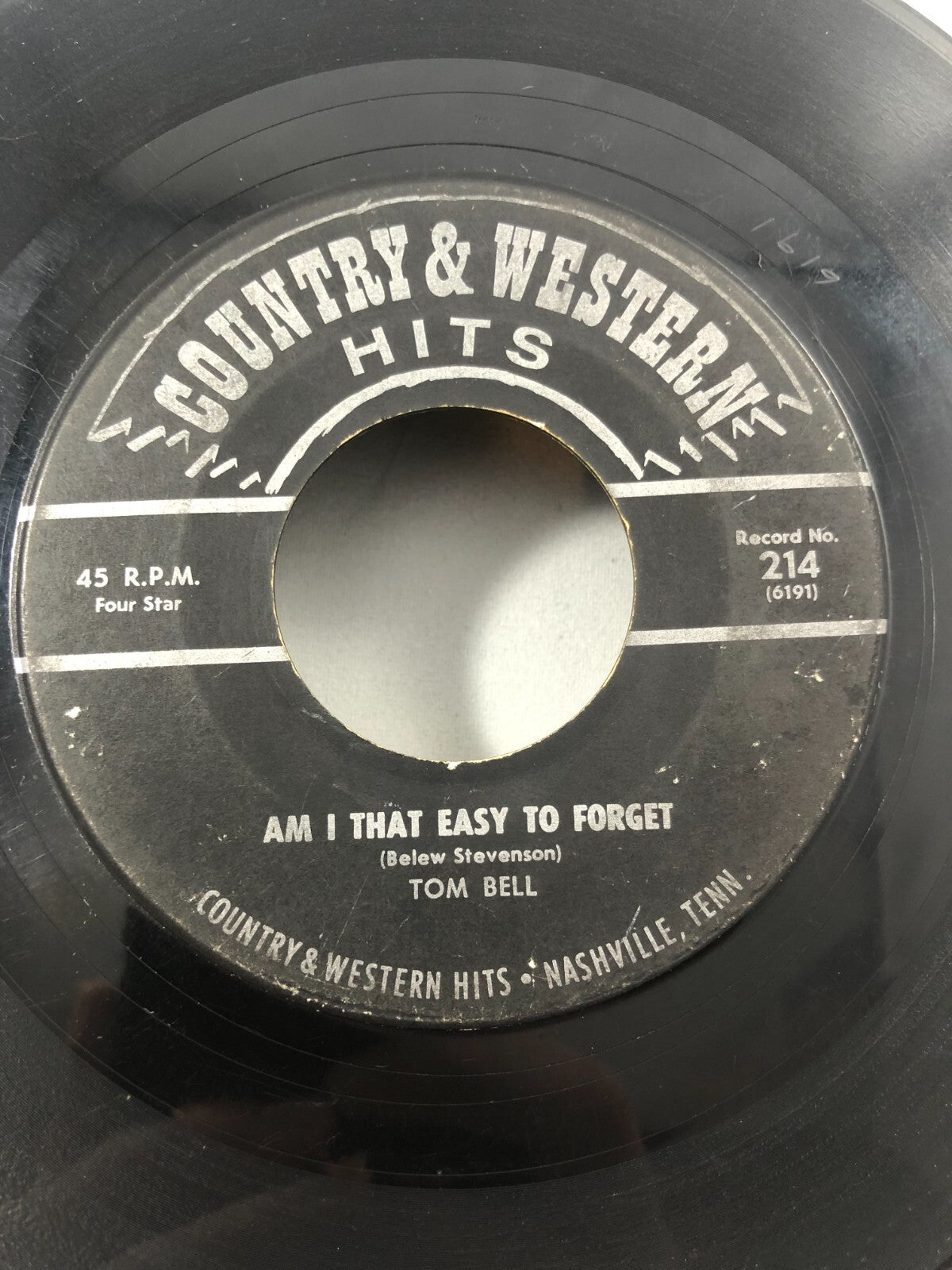 TOM BELL- Detroit City/Am I that Easy to Forget 45 G Country & Western Hits 214