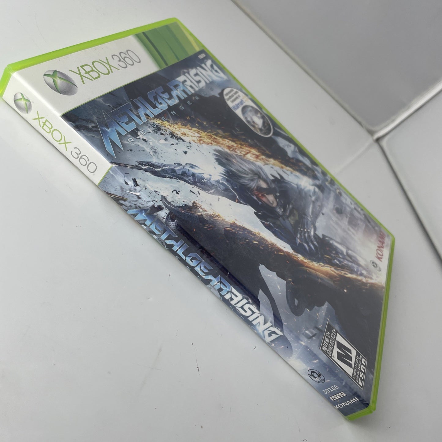 Metal Gear Rising: Revengeance (Microsoft Xbox 360) w/Manual Walmart Variant CD