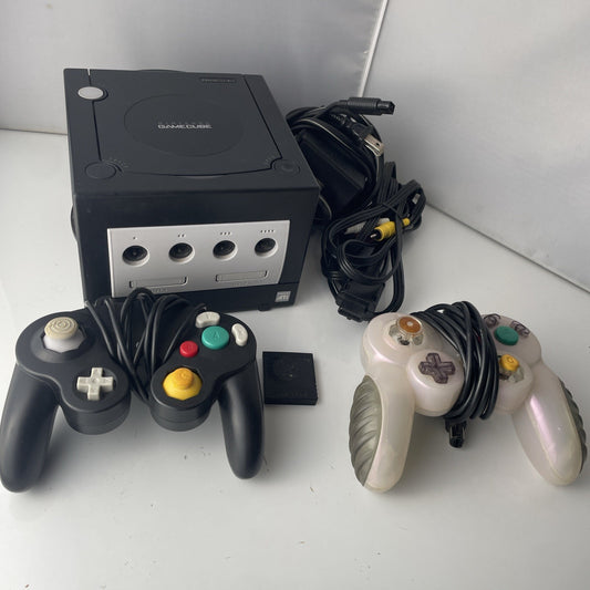 Nintendo GameCube Black Console DOL-001 TESTED Cables 2 Controllers 1 Oem