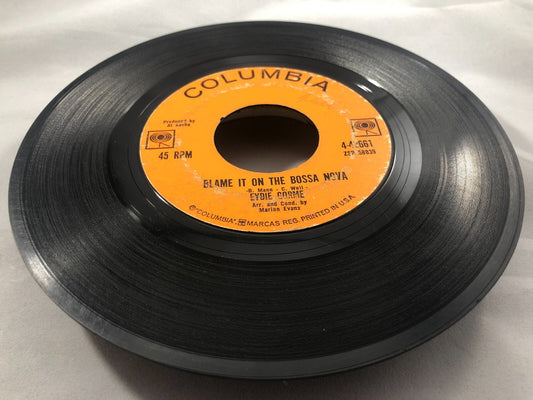 Eydie Gorme Blame it on the bossa nova/guess I should have loved him more 45 G