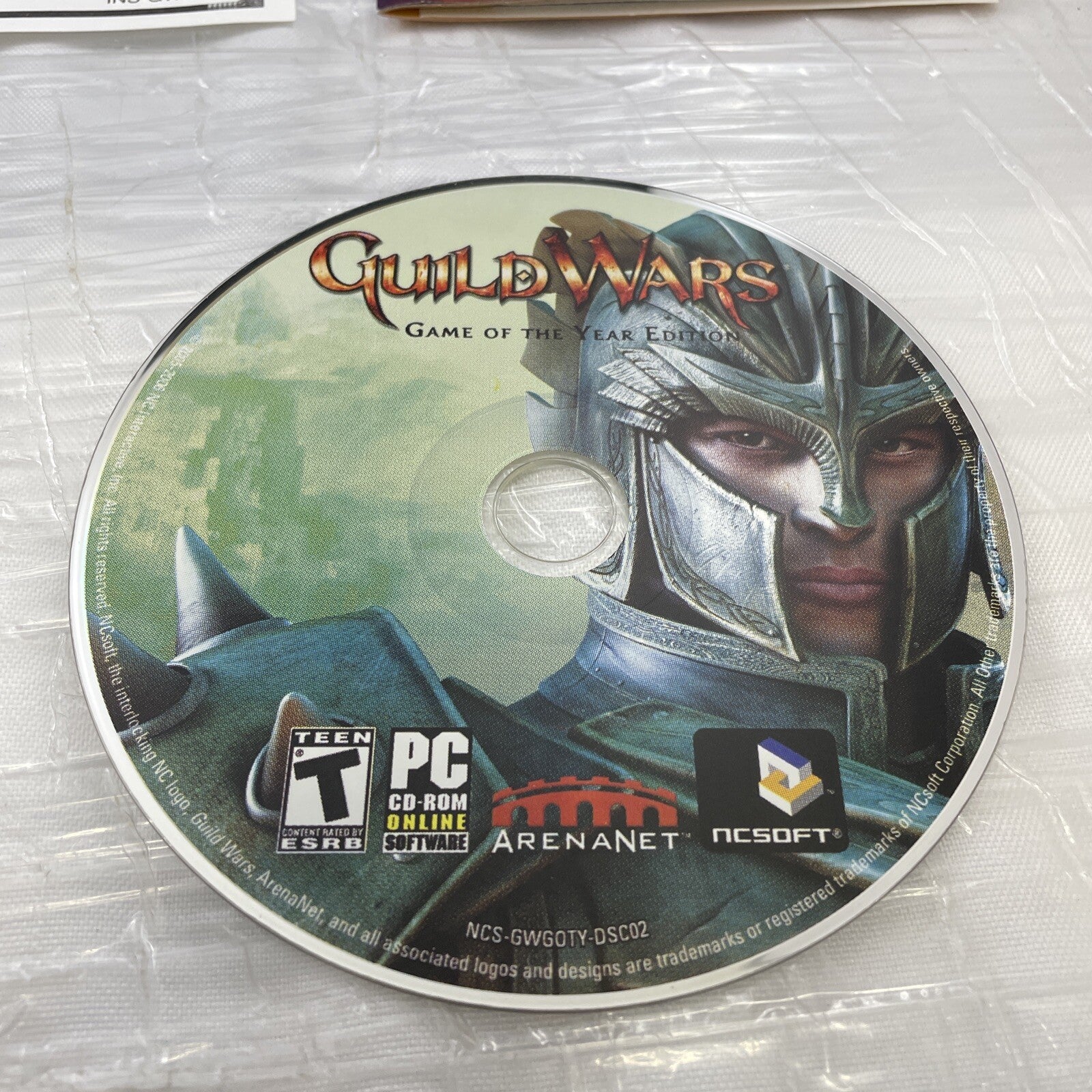 Pc Game Lot Of 4 Guild Wars All Expansion Cd Set Posters, Discs, Manual