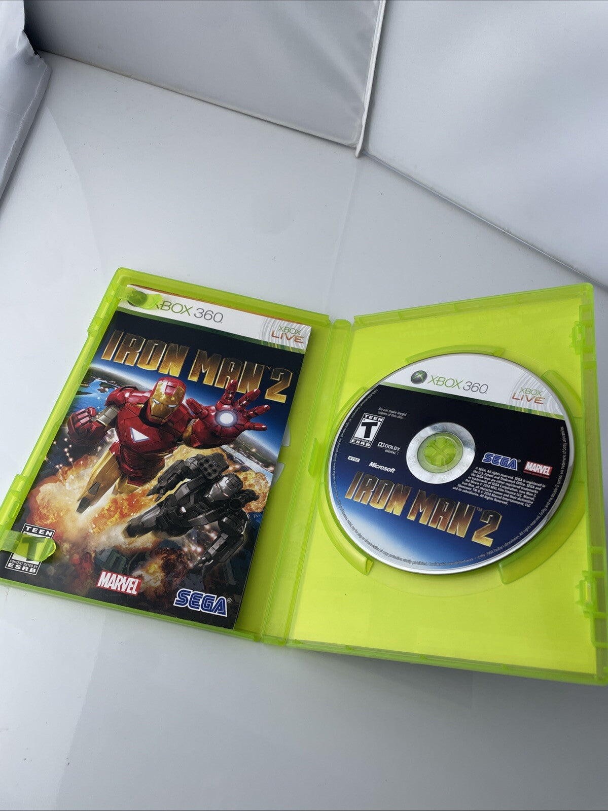 Rare Walmart Exclusive Iron Man 2 (Microsoft Xbox 360, 2010)Complete W/Manual