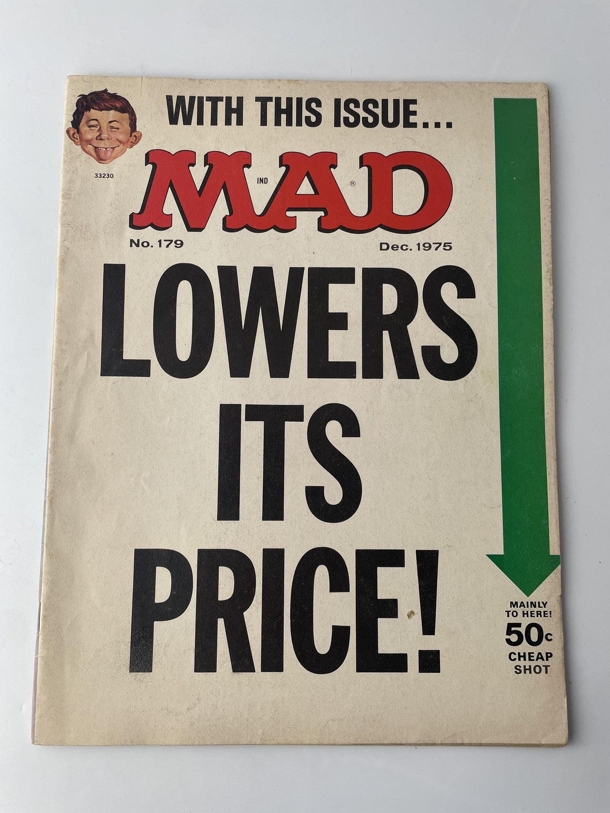 Vintage 1975 MAD Magazine No 179 Alfred E Neuman Humor Comic Satire December 50c