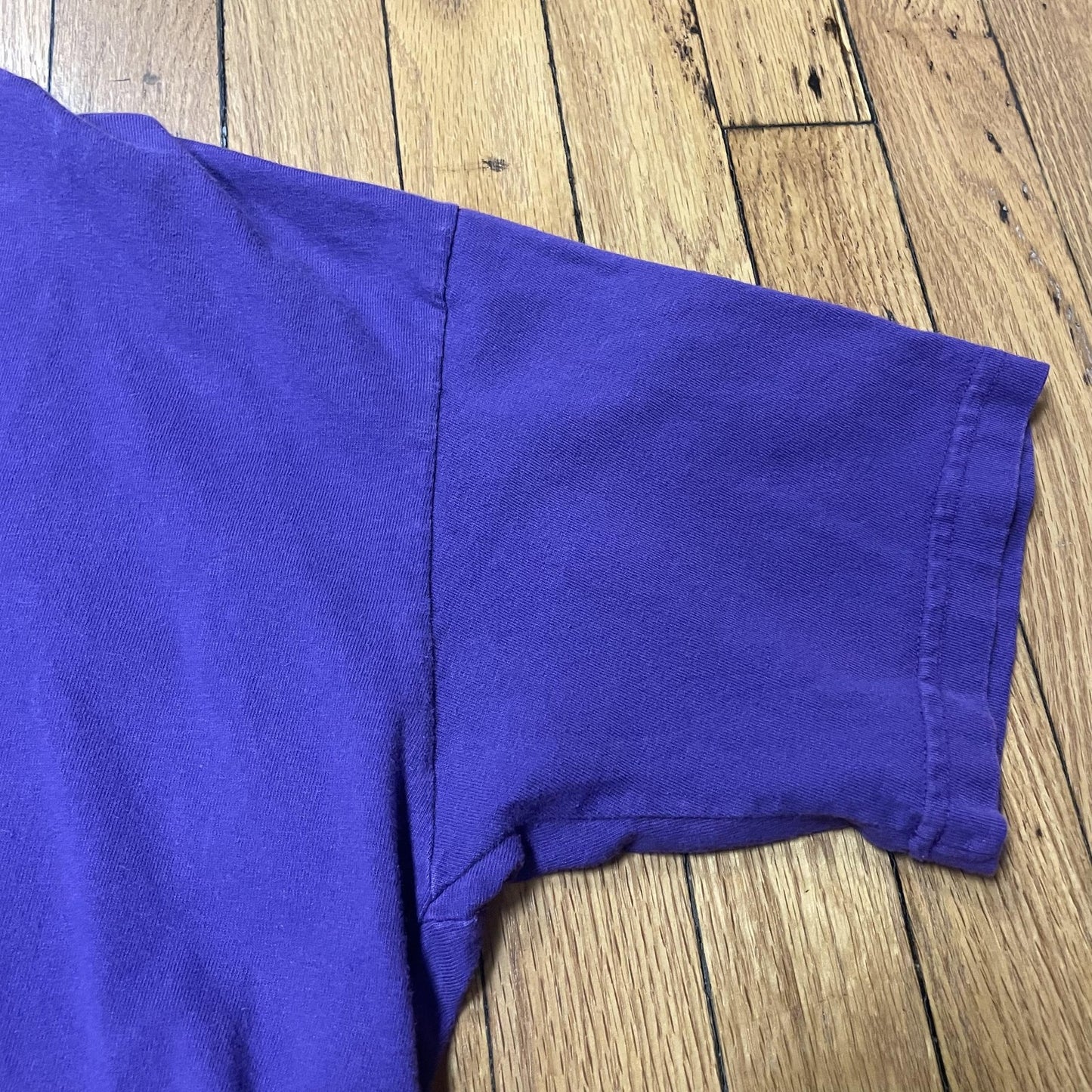 Vintage Cool Wear Shirt Mens Medium Purple V Neck Made USA Garment Dyed 90s Tee