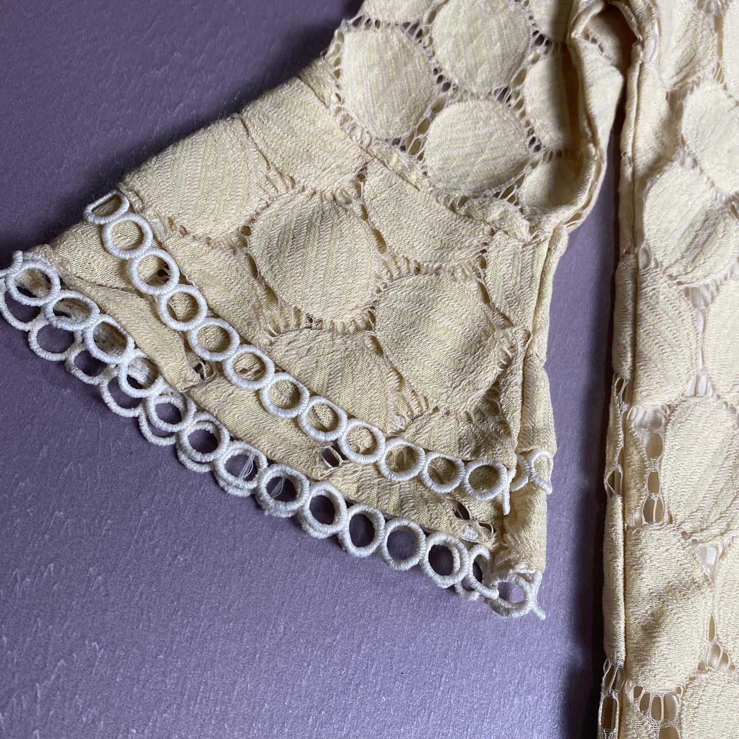 Yellow Lace Blouse Womens Large Sheer Bell Sleeve Crochet Trim Circle Pattern
