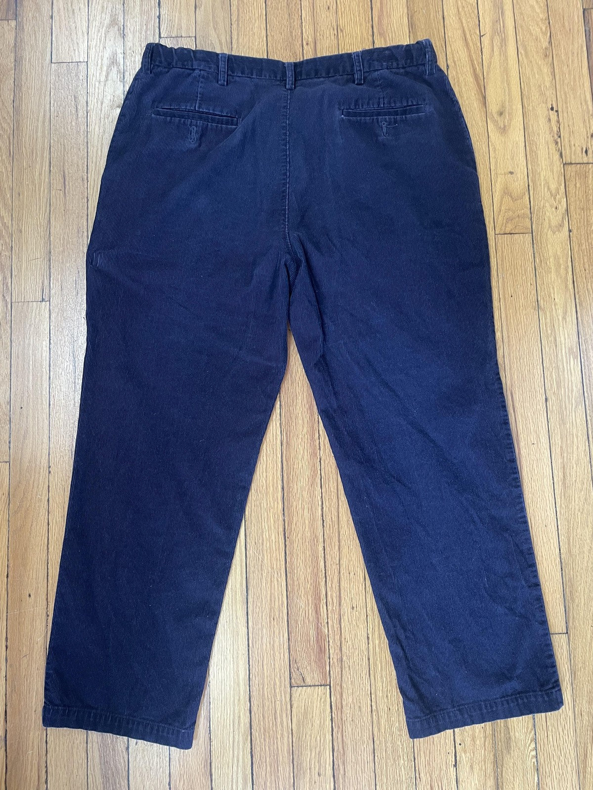 Haggar Pants Mens 38x30 Navy Blue Corduroy Classic Fit Cotton Casual Trousers
