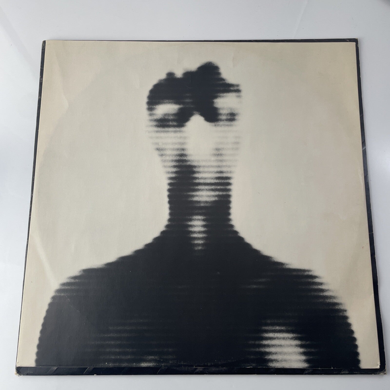 TALKING HEADS - Fear Of Music LP Vinyl 1979 Sire Records SKR 6076 Embossed Cover