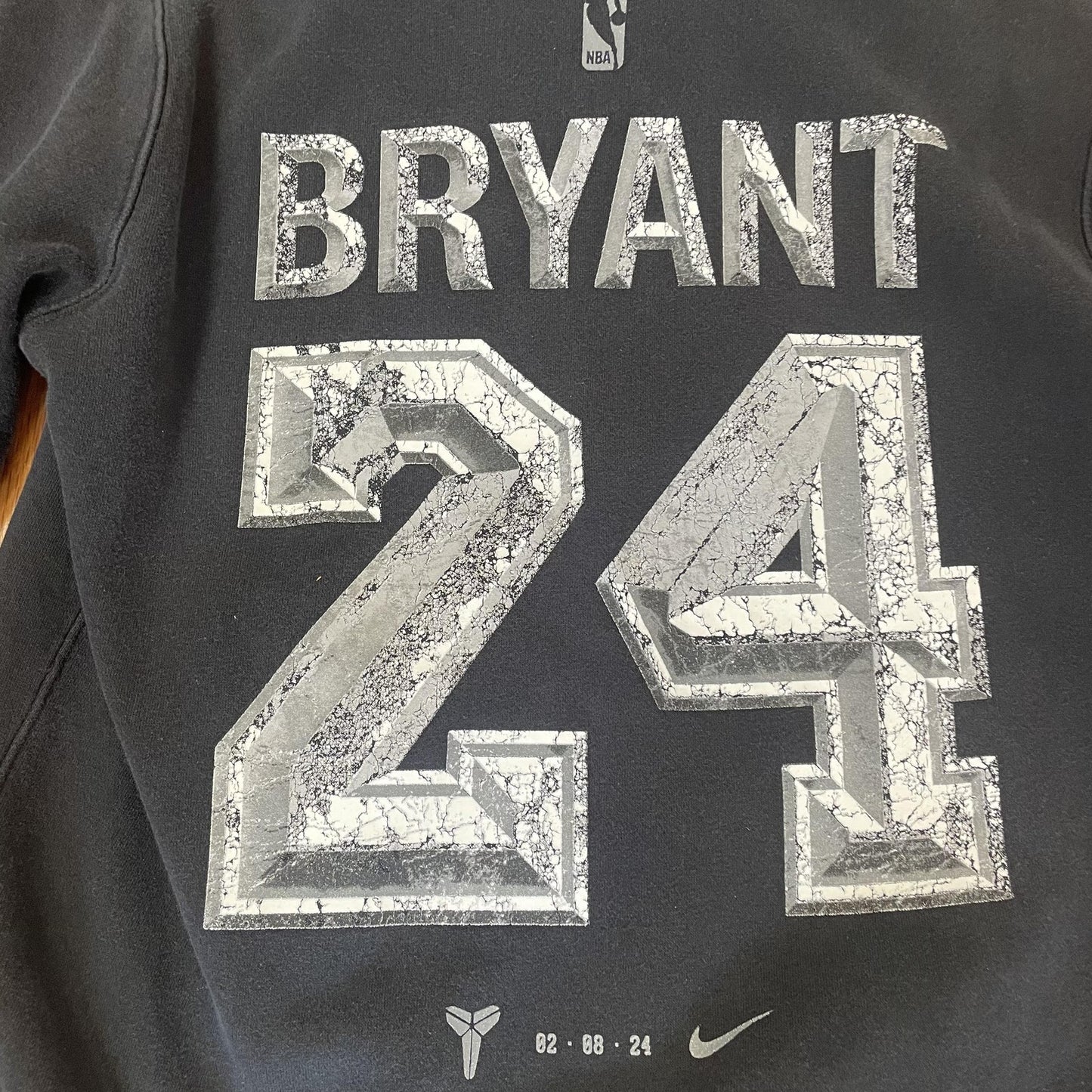 Nike Kobe Bryant Hoodie Mens Small Basketball Pullover Mamba NBA Sweatshirt