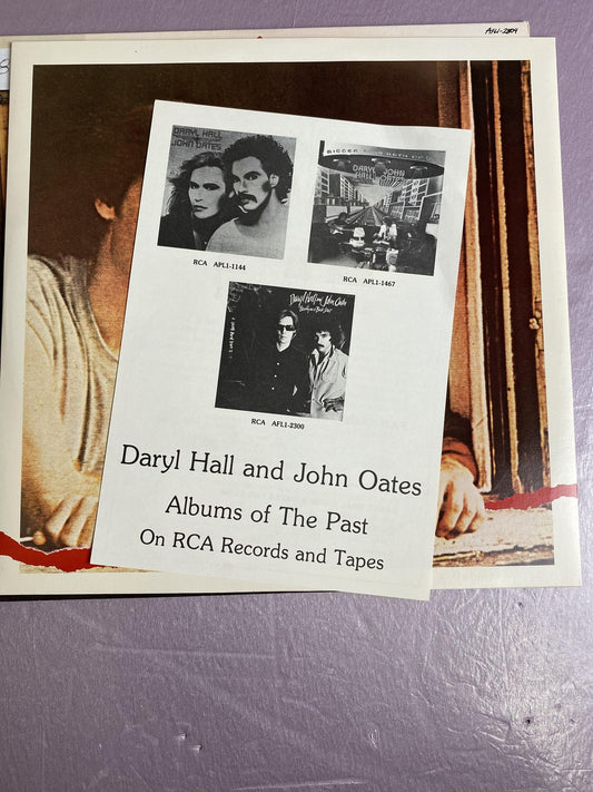 Vintage Hall & Oates Along The Red Ledge 12" Black Vinyl LP 1978 RCA Rock Pop