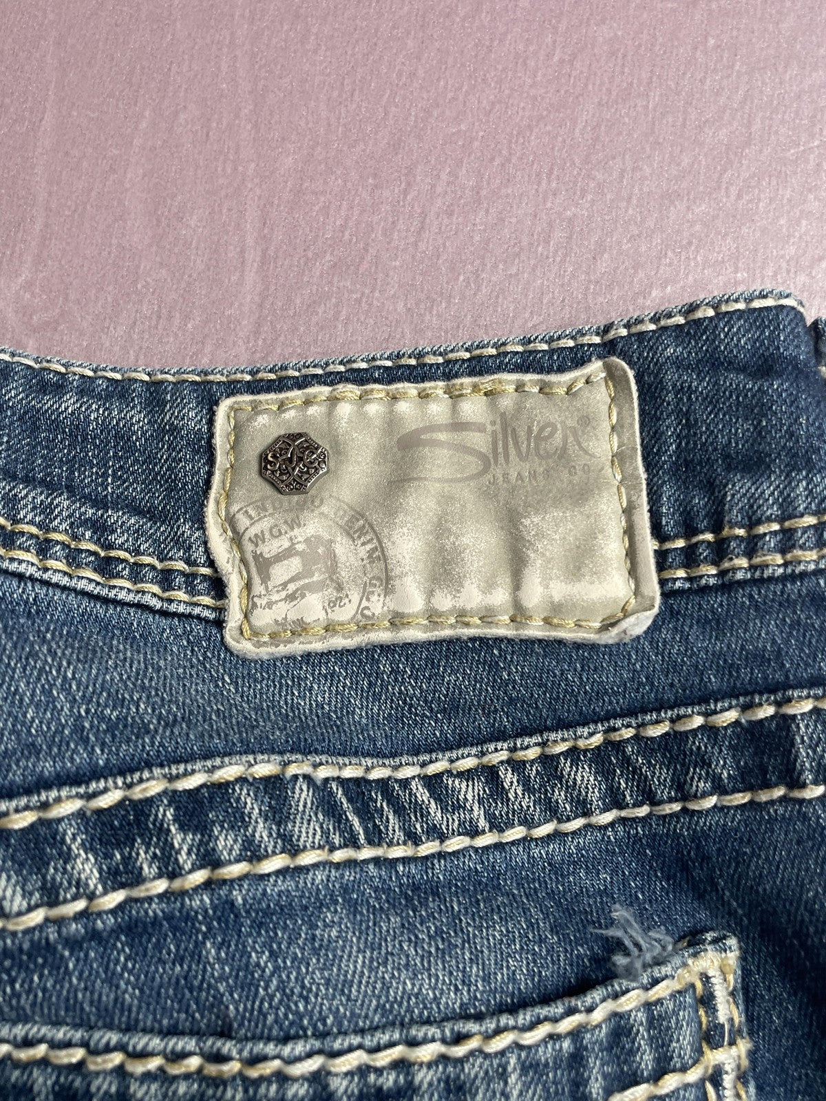 Silver Jeans Co Capri Jeans Womens 29 Blue Suki Mid Rise Embroidered Denim