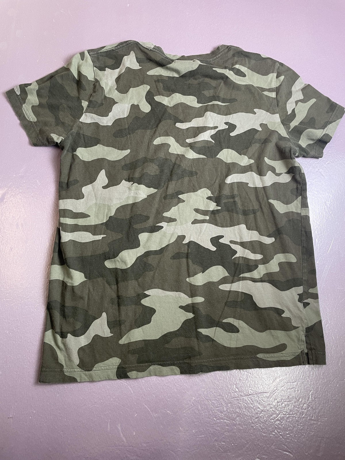 PINK Victoria's Secret Shirt Womens Large Green Camo Sequin Logo BLING Tee