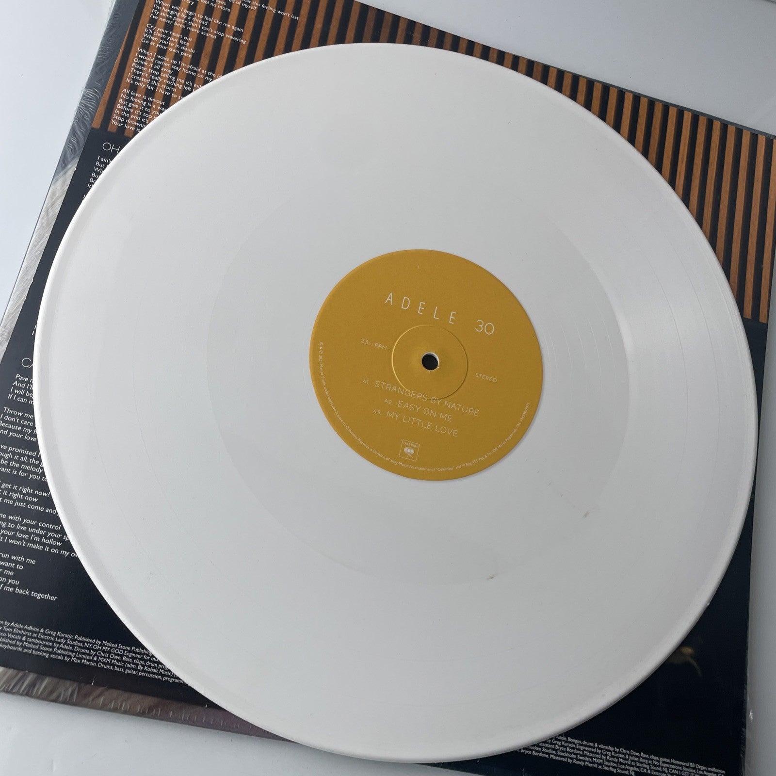 ADELE 30 Double L.P **EXCLUSIVE WHITE VINYL** VG+ In Shrink Wrap