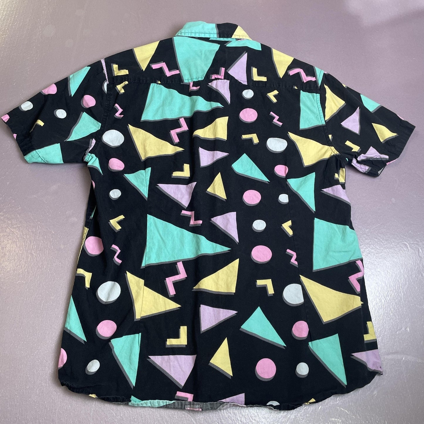 Massive Shirt Mens Medium Black Pastel Geometric Short Sleeve Casual Button Up