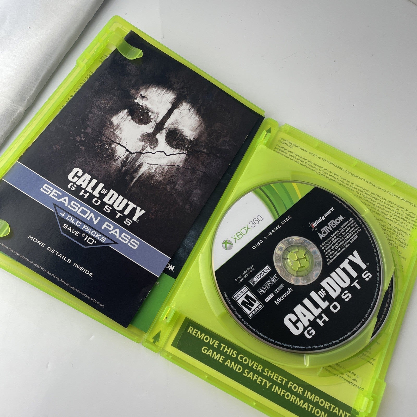 Call of Duty Ghosts - Xbox 360 - Complete CIB - VG Discs