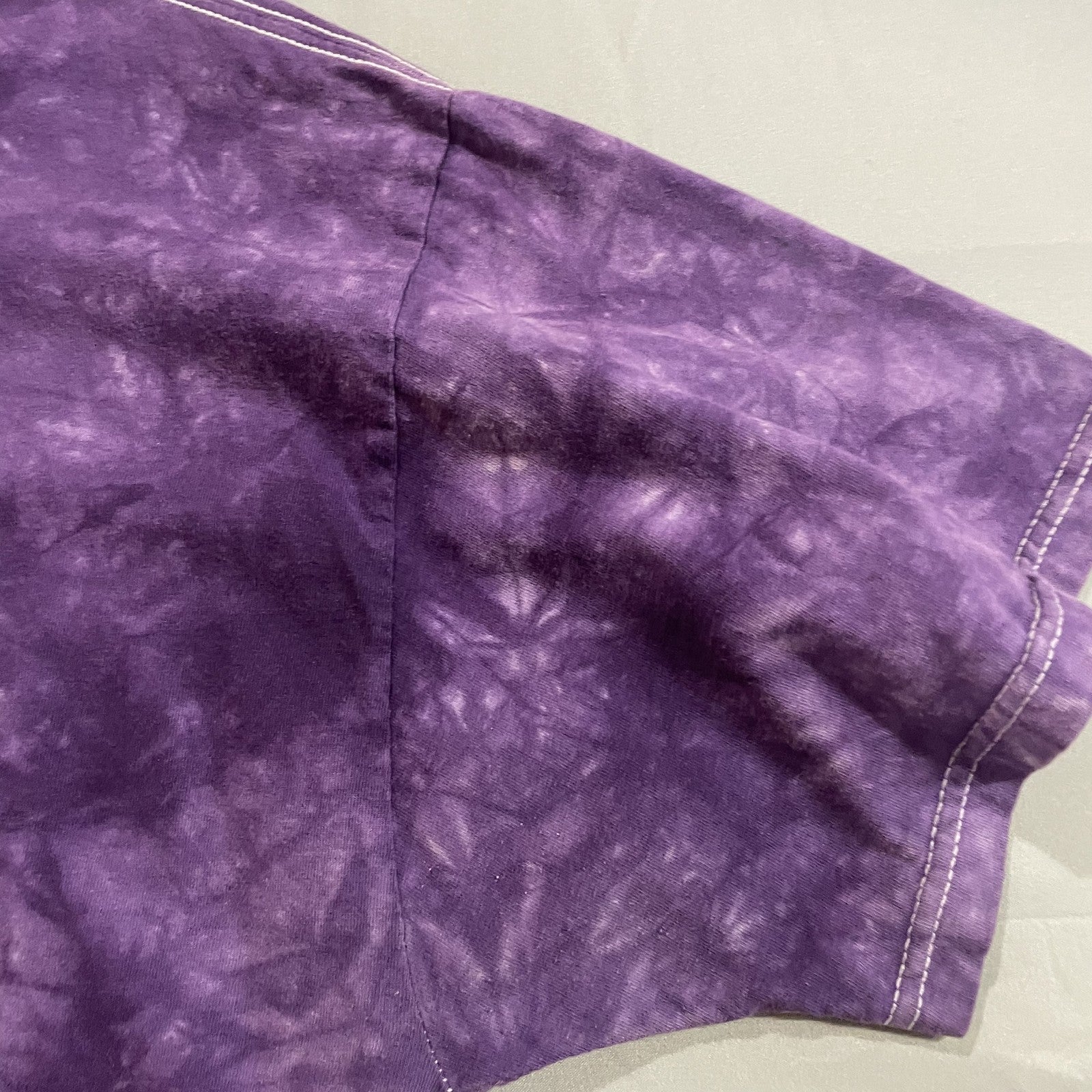 Vintage The Mountain Wolves Shirt Mens XL Tie Dye Native Graphic Art 2005 00s