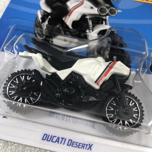 2022,2023,2024 Ducati DesertX Enduro 937cc V-Twin Motorcycle--new in orig pkg