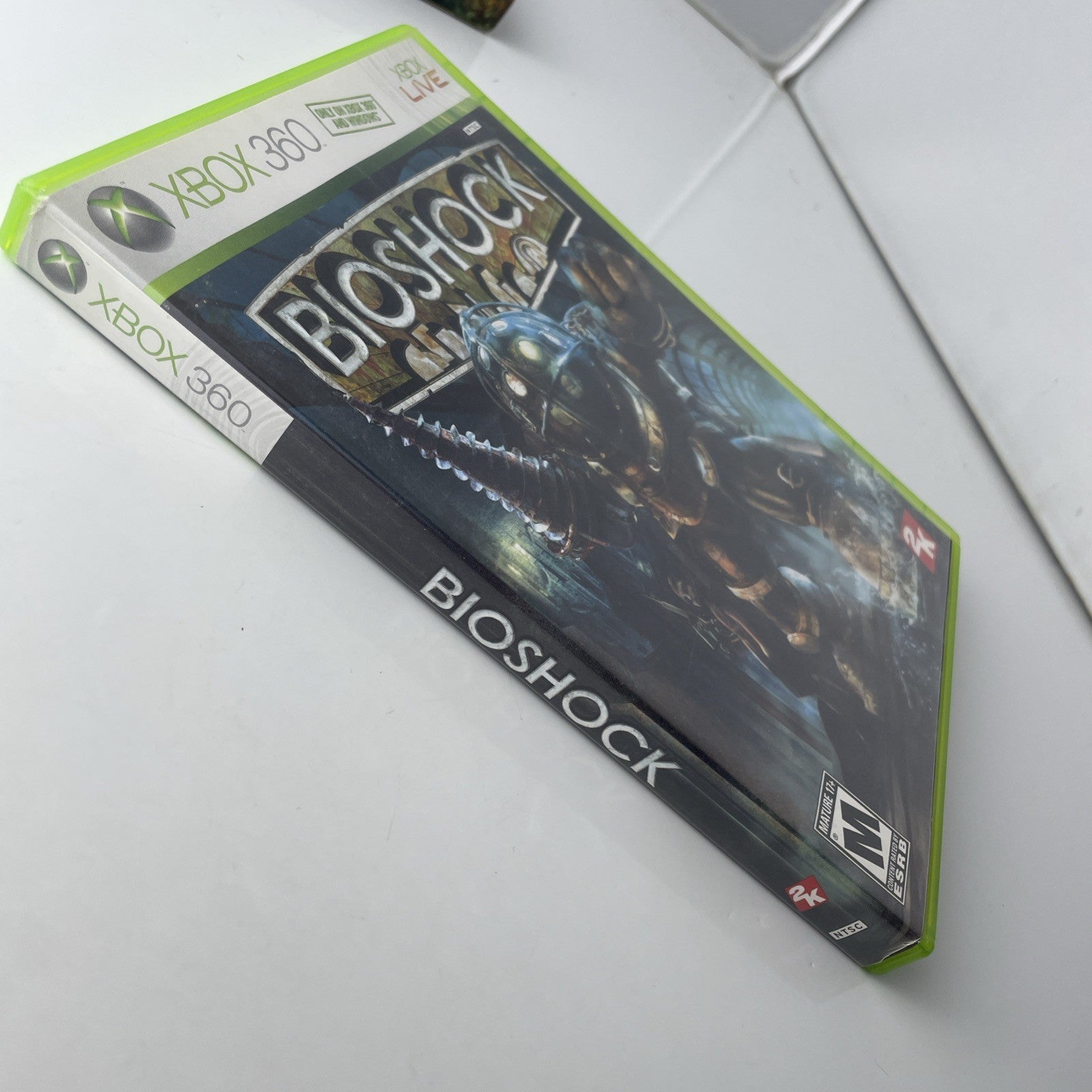 BioShock (Microsoft Xbox 360, 2007) W/Manual & Slipcover VG+
