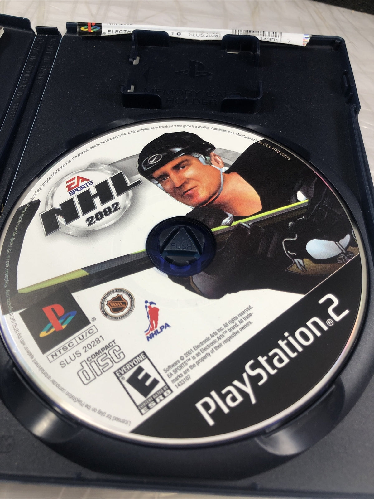 NHL 2002 PlayStation 2 PS2 Complete In Box CIB See Pics Outside Box Damaged