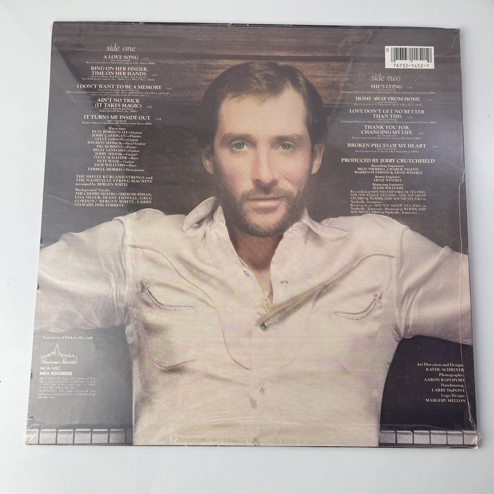 LEE GREENWOOD INSIDE OUTPanorama Records MCA-5305 1982  New Sealed LP in VG+/E